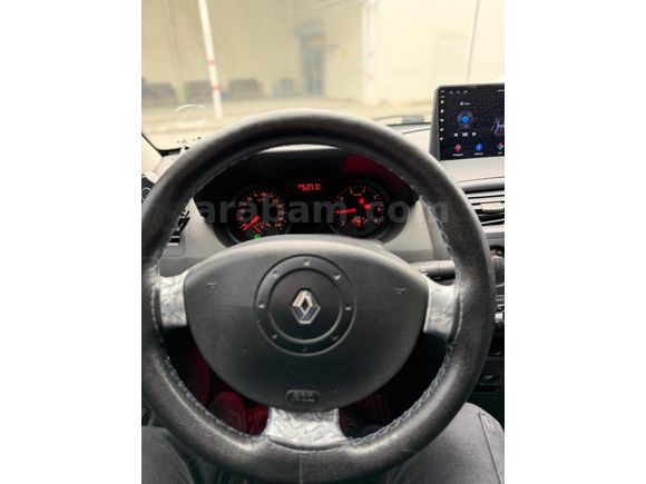 Sahibinden Renault Megane 1.6 Authentique 2004 Model