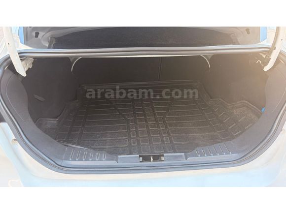 2015 Ford Focus  otomatik 1.5 TDCi 189 binde Trend X