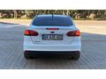 2015 Ford Focus  otomatik 1.5 TDCi 189 binde Trend X