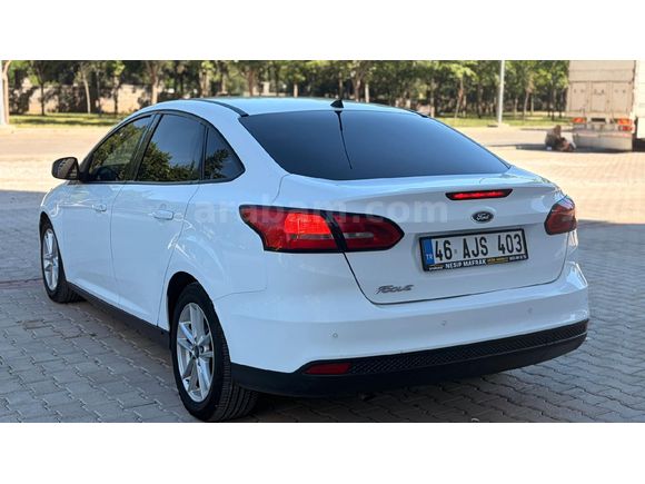 2015 Ford Focus  otomatik 1.5 TDCi 189 binde Trend X