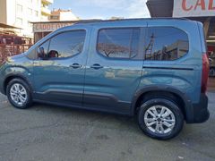 Sahibinden Peugeot Rifter 1.5 BlueHDI GT 2024 Model