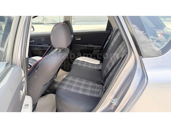 2004 MAZDA 3 1.6 SANRUF LU