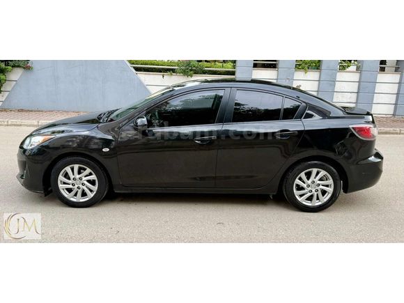 2012 MODEL MAZDA 3 1.6 DİZEL 1 PARÇA BOYALI BAKIMLI TERTEMİZ