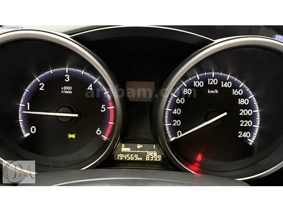 2012 MODEL MAZDA 3 1.6 DİZEL 1 PARÇA BOYALI BAKIMLI TERTEMİZ