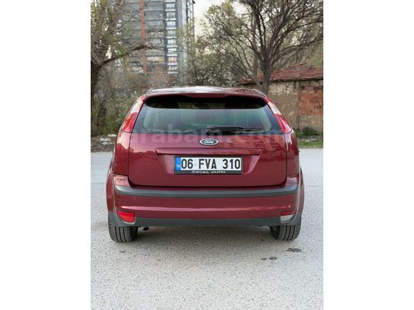 Sahibinden Ford Focus 1.6 Ghia 2005 Model