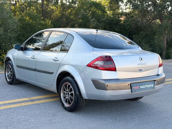 2009 MODEL EXPRESSİON OTOMATİK EMSALSİZ TEMİZLİKTE