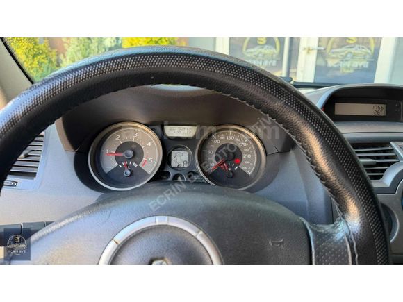 ECRİN BYE'dan DEĞİŞENSİZ OTOMATİK MEGANE