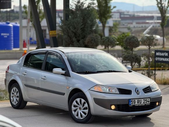 SATILIK 2007 MODEL MEGAN 2 DİZEL