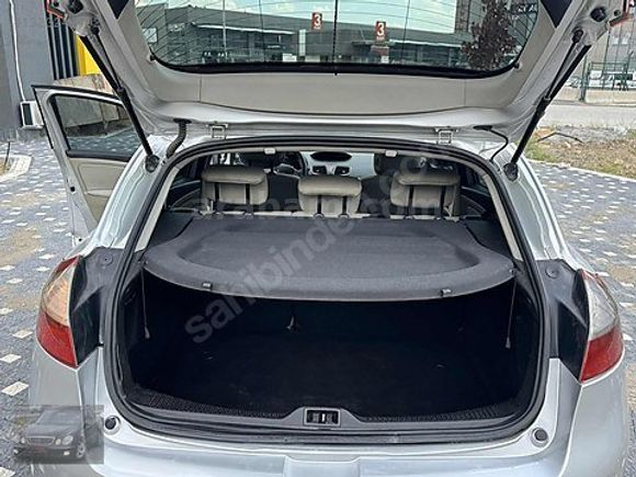TÜRKMEN GÜNEŞ'DEN 2010 MEGANE-III 1.5DCI 12-36 AY VADE