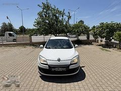 2013 MODEL BOYASIZ TRAMERSİZ OTOMATİK VİTES RENAULT MEGANE