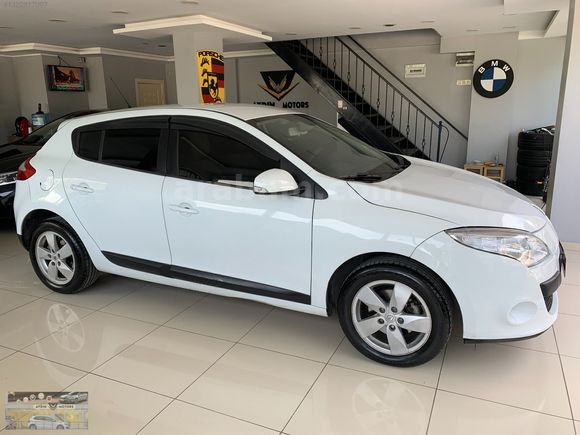 OTOMATİK VİTES 2012 MEGANE 3 EXPRESİON 1.5 DCİ/DİG.KLİMA/HIZ.SAB