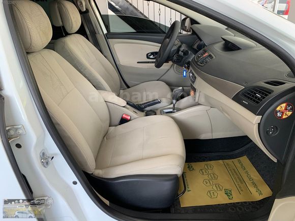 OTOMATİK VİTES 2012 MEGANE 3 EXPRESİON 1.5 DCİ/DİG.KLİMA/HIZ.SAB