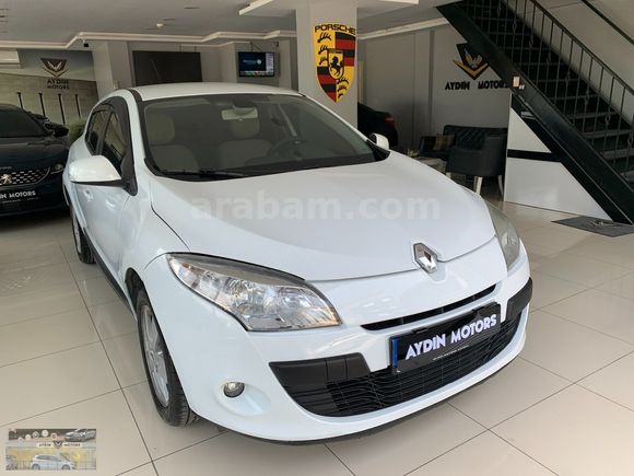 OTOMATİK VİTES 2012 MEGANE 3 EXPRESİON 1.5 DCİ/DİG.KLİMA/HIZ.SAB