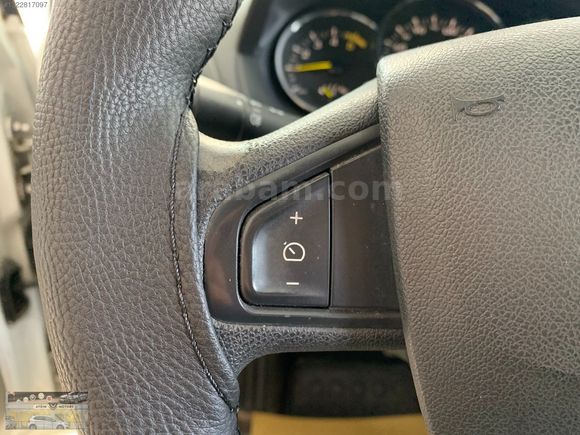 OTOMATİK VİTES 2012 MEGANE 3 EXPRESİON 1.5 DCİ/DİG.KLİMA/HIZ.SAB