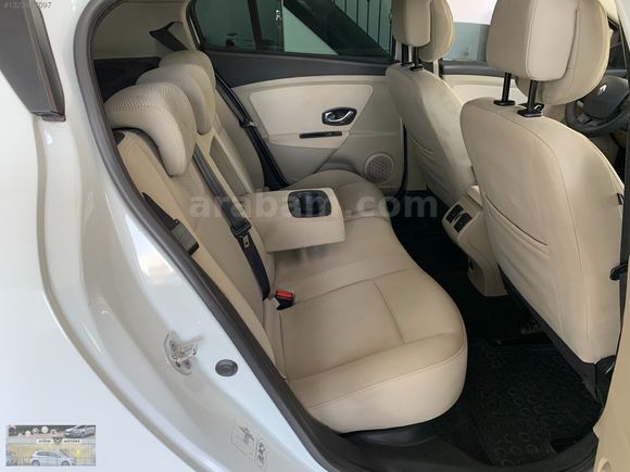 OTOMATİK VİTES 2012 MEGANE 3 EXPRESİON 1.5 DCİ/DİG.KLİMA/HIZ.SAB