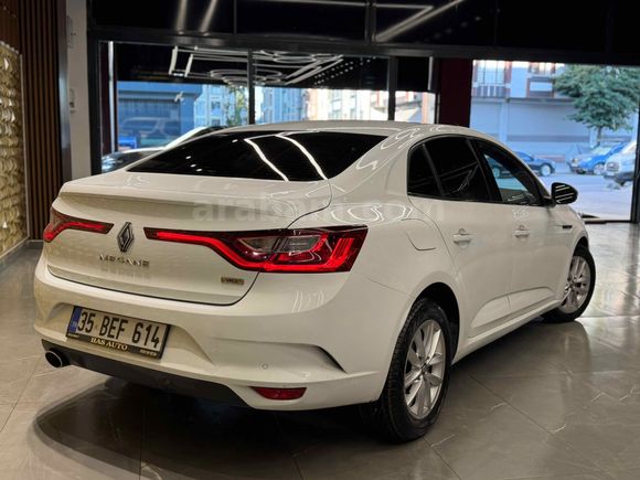 Galeriden Renault Megane 1.5 dCi Touch 2018 Model İstanbul