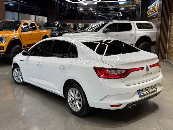 Galeriden Renault Megane 1.5 dCi Touch 2018 Model İstanbul