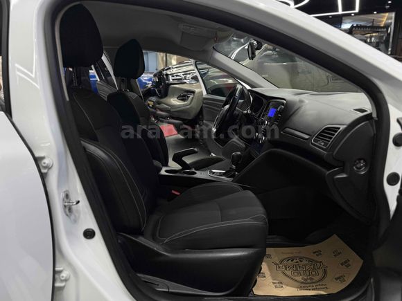 Galeriden Renault Megane 1.5 dCi Touch 2018 Model İstanbul