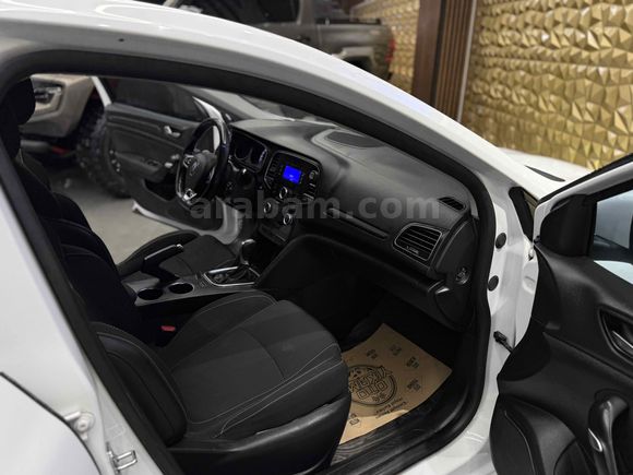 Galeriden Renault Megane 1.5 dCi Touch 2018 Model İstanbul