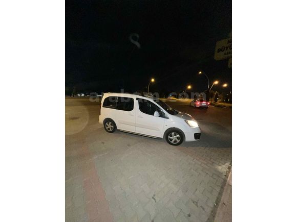 Sahibinden Peugeot Partner 1.6 HDI Active 2017 Model 