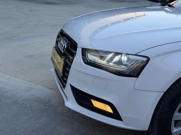 ÇAĞLAR GALLERY'DEN ÇOK TEMİZ SUNROFLU AUDİ A4