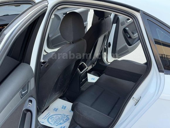 ÇAĞLAR GALLERY'DEN ÇOK TEMİZ SUNROFLU AUDİ A4