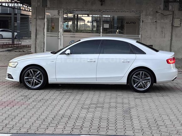 2013 Model Audi A4 177lik 2.00 TDi DSG Bakımlı Tertemiz