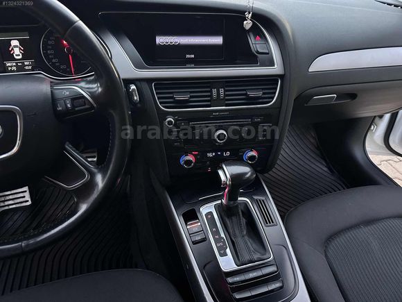 2013 Model Audi A4 177lik 2.00 TDi DSG Bakımlı Tertemiz