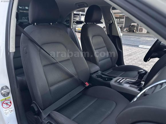 2013 Model Audi A4 177lik 2.00 TDi DSG Bakımlı Tertemiz