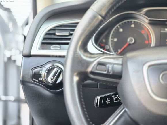 2012 MODEL AUDİ A4 2.0 TDİ 177 LİK DEĞİŞENSİZ ÇOK TEMİZ