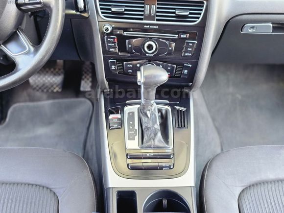 2012 MODEL AUDİ A4 2.0 TDİ 177 LİK DEĞİŞENSİZ ÇOK TEMİZ