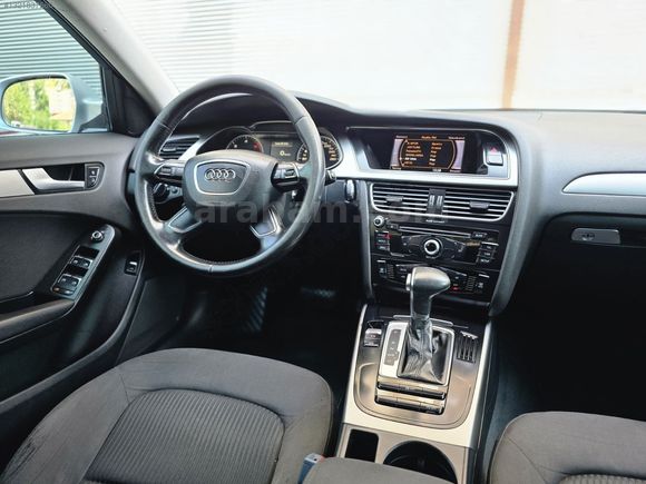 2012 MODEL AUDİ A4 2.0 TDİ 177 LİK DEĞİŞENSİZ ÇOK TEMİZ