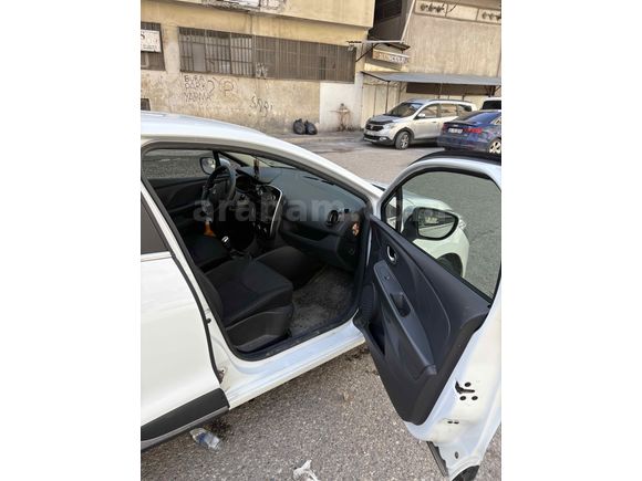 Sahibinden Renault Clio 0.9 TCe Touch 2020 Model 