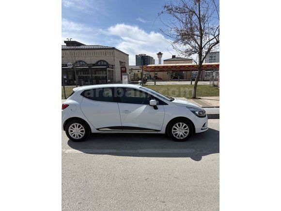 Sahibinden Renault Clio 0.9 TCe Touch 2020 Model 