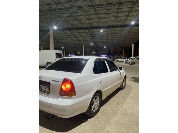 Sahibinden Hyundai Accent 1.3 Admire 2005 Model 