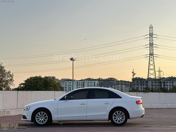 AUDİ A4 SEDAN 2.0 TDI MULTİTRONİC BOYASIZ DEĞİŞENSİZ