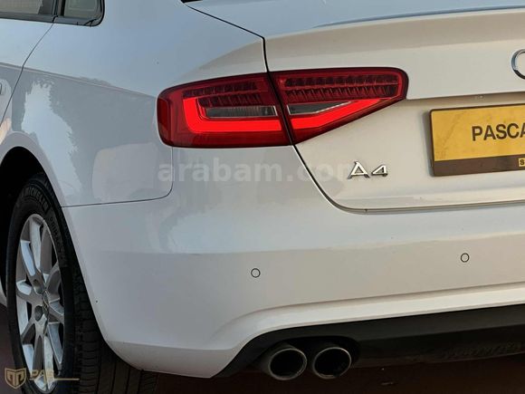 AUDİ A4 SEDAN 2.0 TDI MULTİTRONİC BOYASIZ DEĞİŞENSİZ