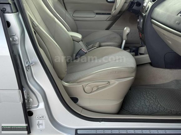 İLK EL HATASIZ MEGANE 1.6 PRİVİLEGE CAM TAVAN 121.000 KM