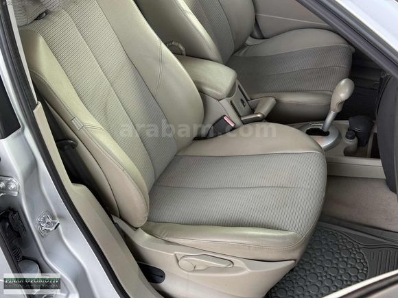İLK EL HATASIZ MEGANE 1.6 PRİVİLEGE CAM TAVAN 121.000 KM