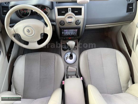 İLK EL HATASIZ MEGANE 1.6 PRİVİLEGE CAM TAVAN 121.000 KM