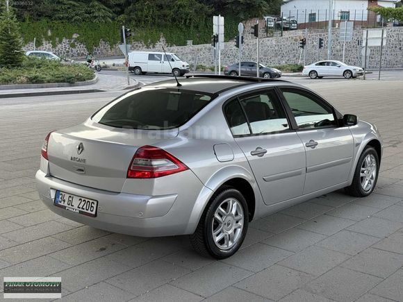 İLK EL HATASIZ MEGANE 1.6 PRİVİLEGE CAM TAVAN 121.000 KM