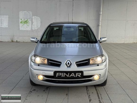 İLK EL HATASIZ MEGANE 1.6 PRİVİLEGE CAM TAVAN 121.000 KM