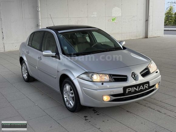 İLK EL HATASIZ MEGANE 1.6 PRİVİLEGE CAM TAVAN 121.000 KM