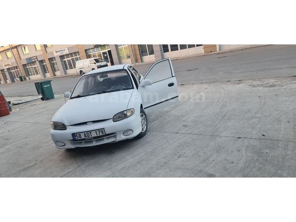 Sahibinden Hyundai Accent 1.3 LS 1998 Model Sivas