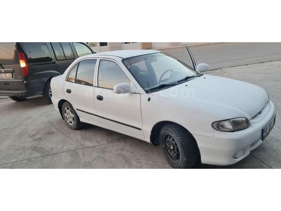 Sahibinden Hyundai Accent 1.3 LS 1998 Model Sivas