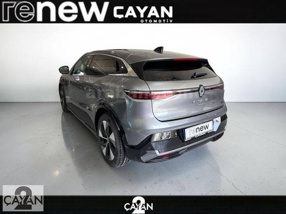 Renault Tarsus renew Megane E-Tech Techno EV60