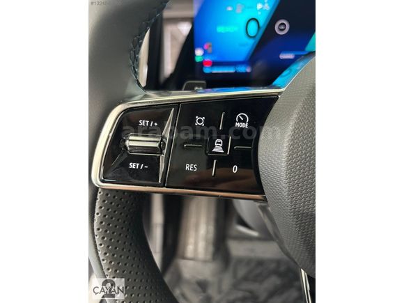 Renault Tarsus renew Megane E-Tech Techno EV60