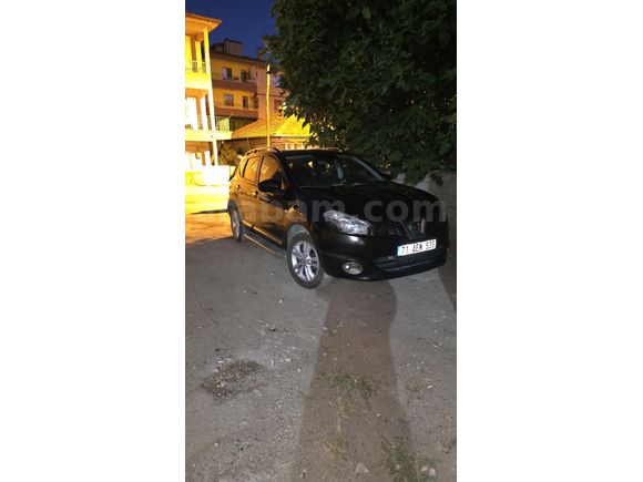 Sahibinden Nissan Qashqai 1.6 Tekna Pack 2012 Model Kırıkkale 100.000 km Siyah