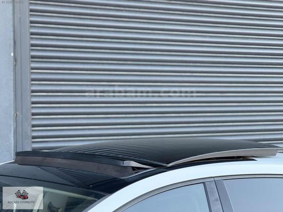 KOCAÖZ'DEN 2016 LEON 1.4 TSİ FR CAM TAVANLI 154 BİNDE