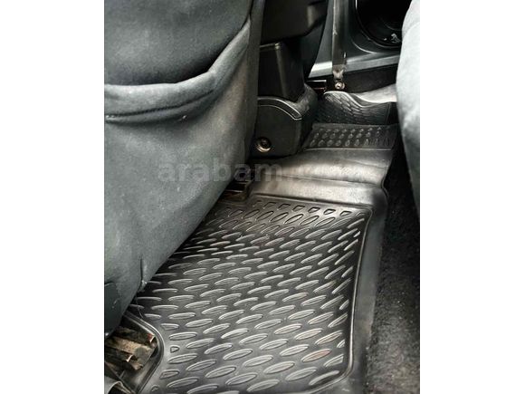 Sahibinden Ford Fiesta 1.4 Titanium 2009 Model 